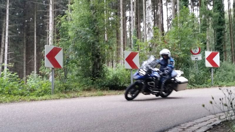 Motorrijbewijs Service Limburg