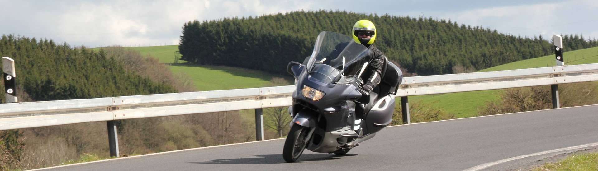 Motorrijbewijs Service Limburg